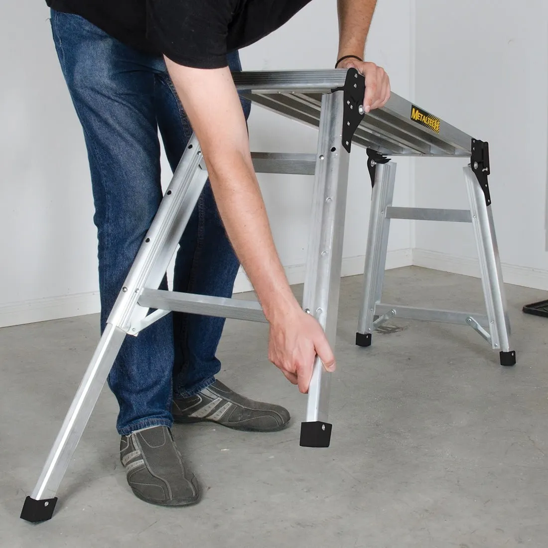 31” Adjustable Work Platform