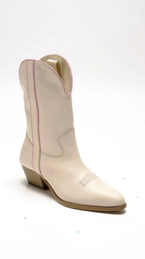 BORDERLINE WESTERN BOOTIE