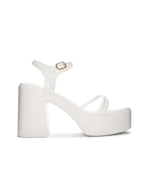 CHINESE LAUNDRY Avianna Heeled Sandal