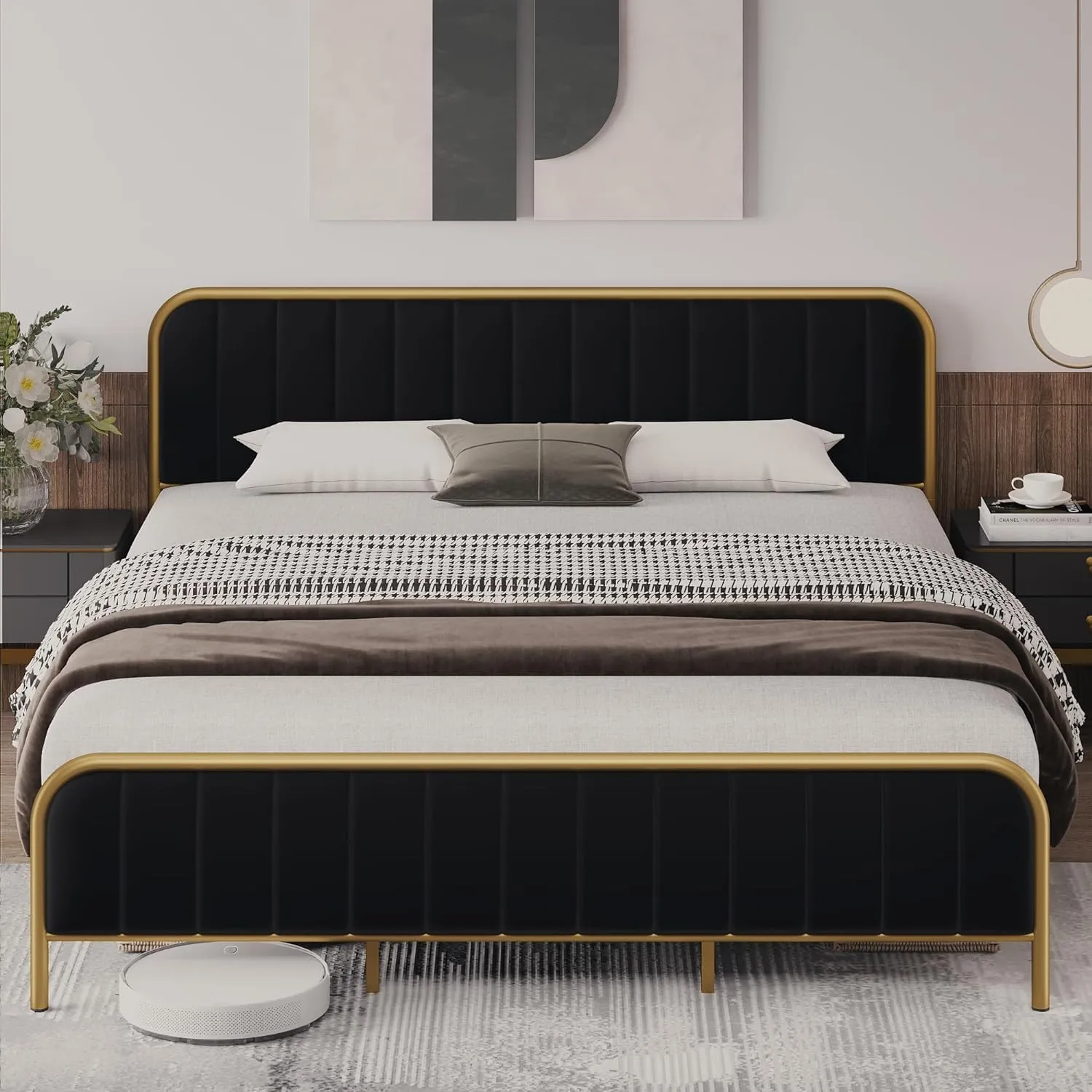 GARVEE Full Size Velvet Platform Bed Frame   Modern Design   Heavy Duty Mattress Foundation   Wood Slats   Noise Free   Tufted Headboard   Bedroom in Black