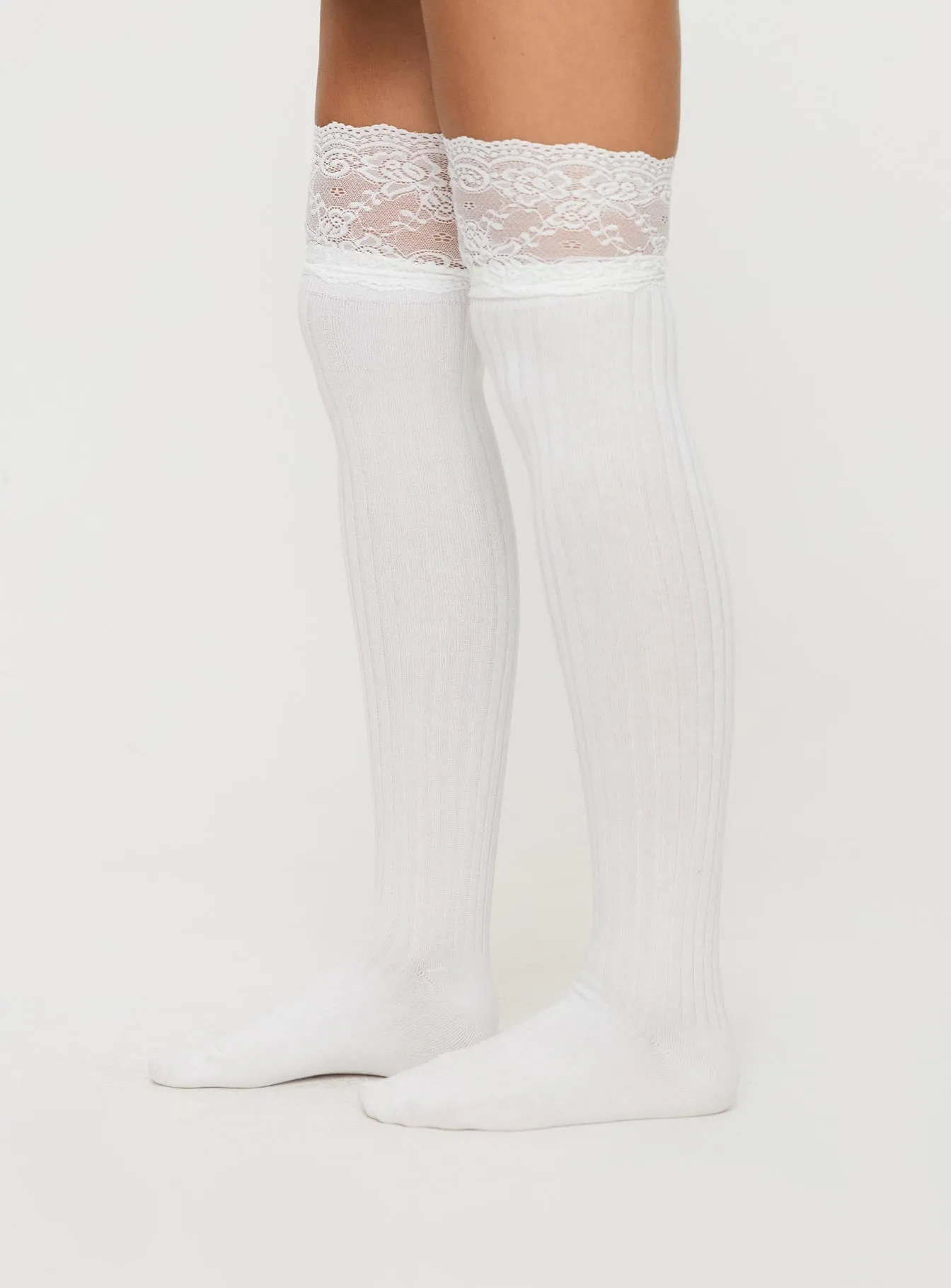 Korbin Socks White