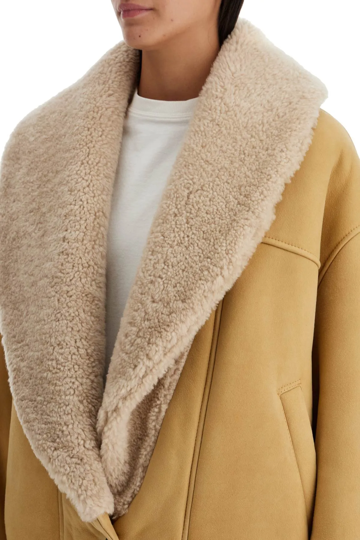 SHEEPSKIN WITH WIDE SHEARLING COLLAR