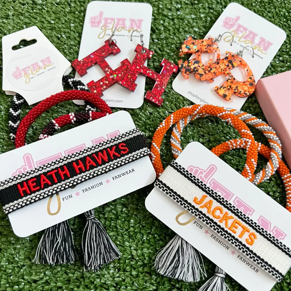 SOUTHSIDE HEATH HAWKS TEAM TASSEL BRACELET RED/BLACK HEART