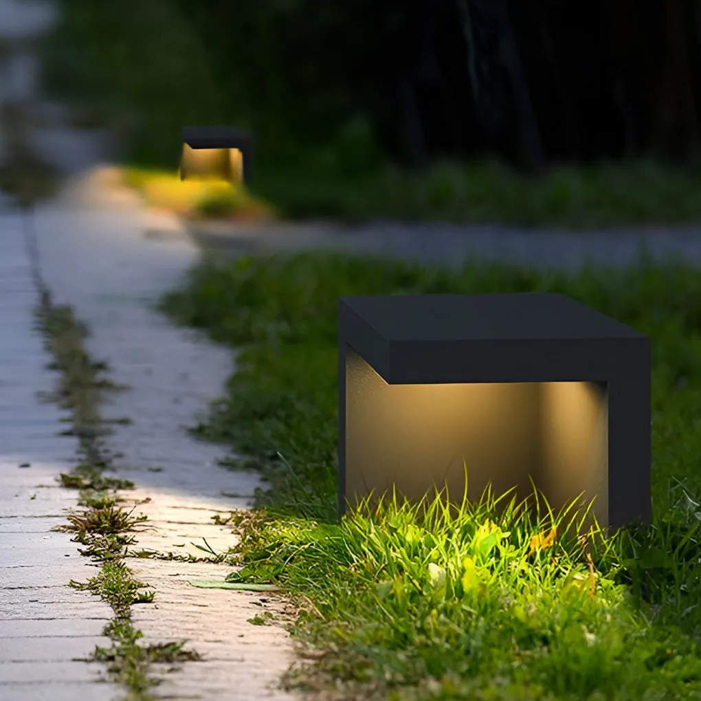 Waterproof LED Gray Modern Outdoor Path Lights Solar Fence Post Lights